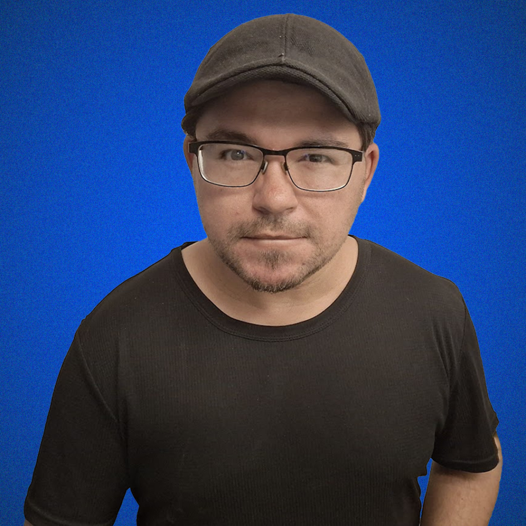 Thomas Lineweaver with blue background